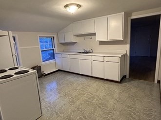 11 EDGEWOOD ST