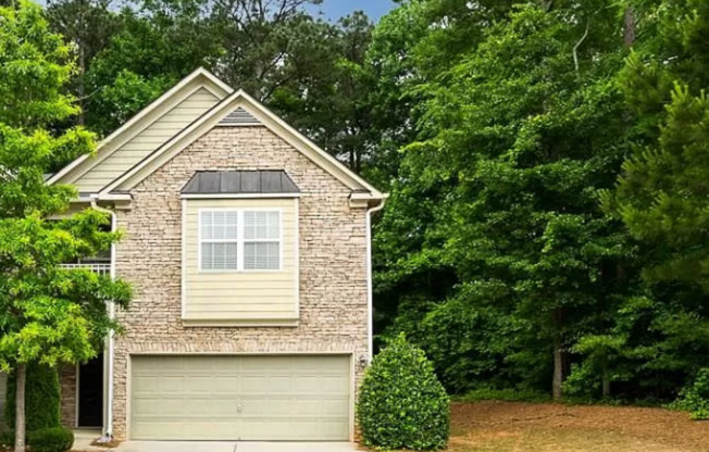 PROCURMENT: 3794 Augustine PL - Available 5-6-24.  Great Location in Rex.  This 3 BDRM, 2.5 BA Townhome  is Conveniently Located to HWY 23 and Interstate 675.  Perfect for 75/85 Commuters.