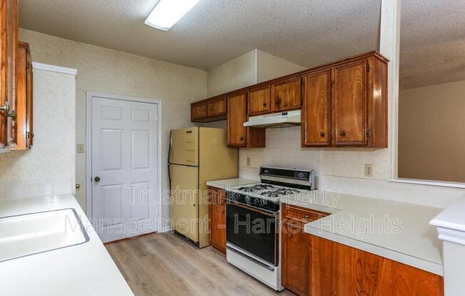 4809 BRAMBLEWOOD