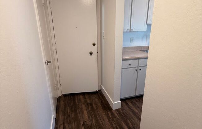 1 bed, 1 bath, 625 sqft, $1,895, Unit 209