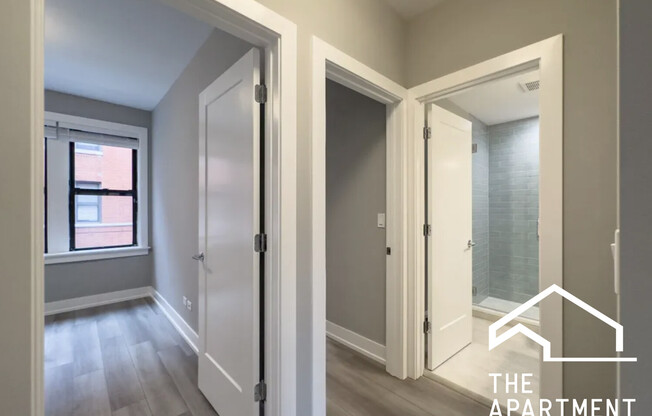3943.5 N Janssen Ave W1
