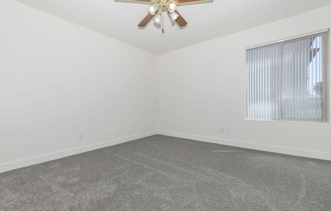 3 beds, 2 baths, 1,194 sqft, $1,649, Unit P1085