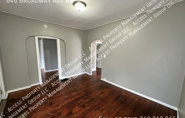646 BROADWAY AVE NW