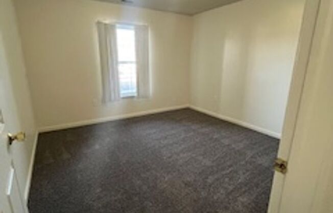 2 beds, 2 baths, 1,080 sqft, $1,209, Unit 40