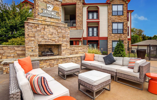 Outdoor Lounge at The Ranch at Pinnacle Point Apartments in Rogers, AR