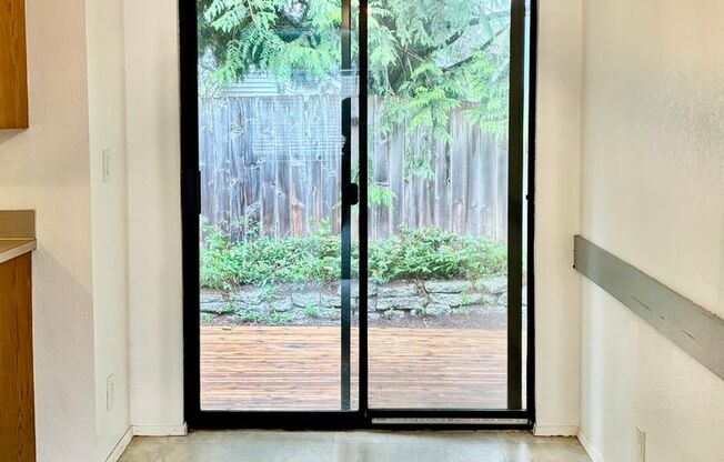 3 Bed / 2 Bath Kirkland-Finn Hill rambler $3,395/month