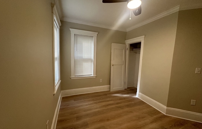 3 beds, 1 bath, $3,000, Unit 1