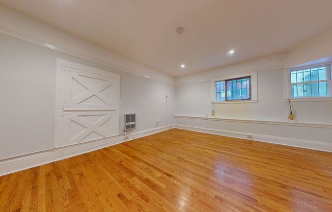 Studio, 1 bath, 373 sqft, $1,650, Unit 002