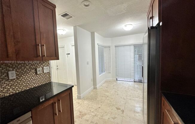 3 beds, 2 baths, $4,000, Unit # 0