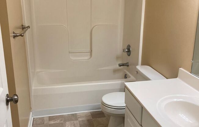 4 beds, 2 baths, 1,635 sqft, $1,500, Unit 3969 South Cramer Circle