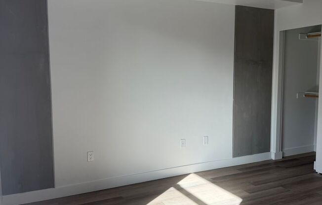 Studio, 1 bath, 362 sqft, $2,250, Unit 403