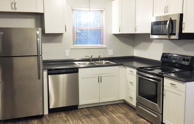 2 beds, 1.5 baths, 1,050 sqft, $1,550, Unit 511-B SH