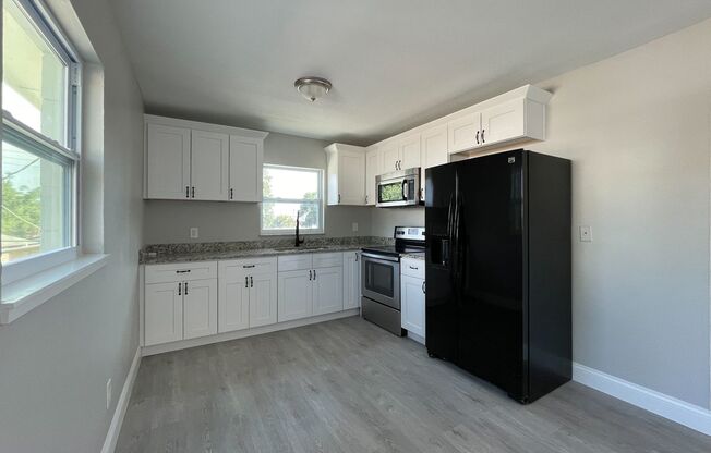 2704 E Columbus Dr.