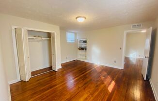 2 beds, 1 bath, $1,250