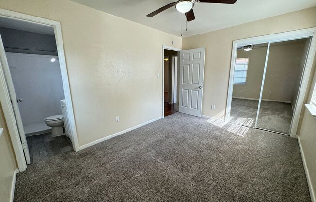 3 beds, 2 baths, $1,300