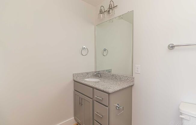 2 beds, 2 baths, 806 sqft, $1,725, Unit Unit 805