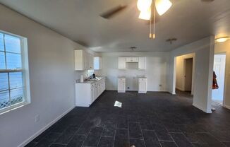 3 beds, 1 bath, $1,000