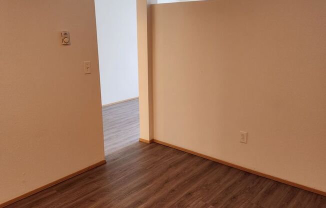 1 bed, 1 bath, 650 sqft, $1,895, Unit 305