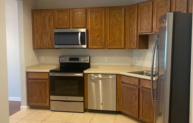 Baldwin Park: Gorgeous 2nd Floor Condo with private elevator