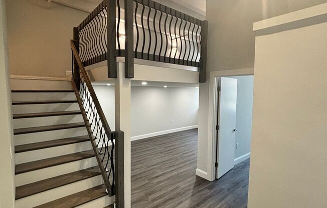 1 bed, 1 bath, 687 sqft, $2,525, Unit 103