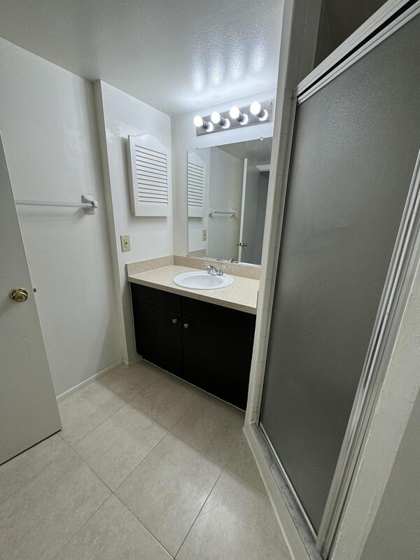 5321 Summerlin Rd