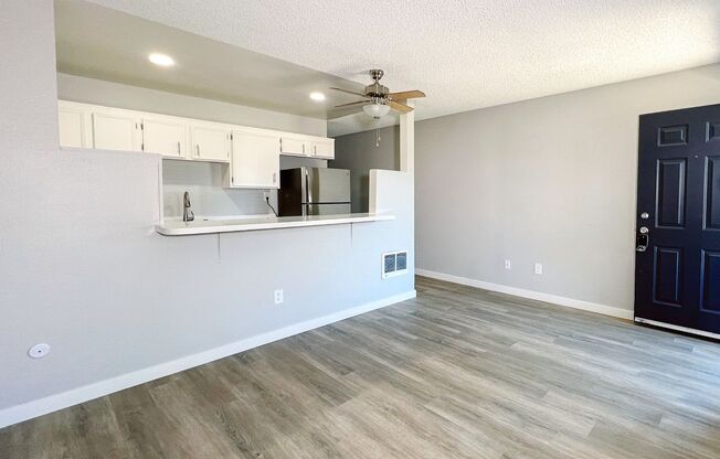 1 bed, 1 bath, 575 sqft, $2,195, Unit 40-102