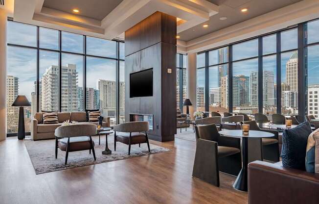 Community Lounge at 903 Peachtree Apartments in Atlanta, GA 30309
