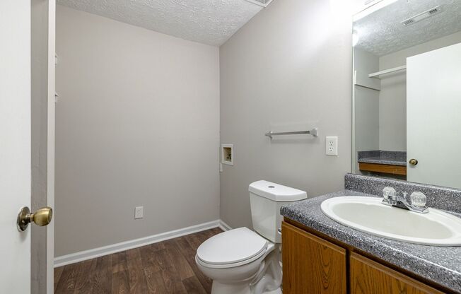 1 bed, 1.5 baths, 700 sqft, $1,200, Unit 1538-L