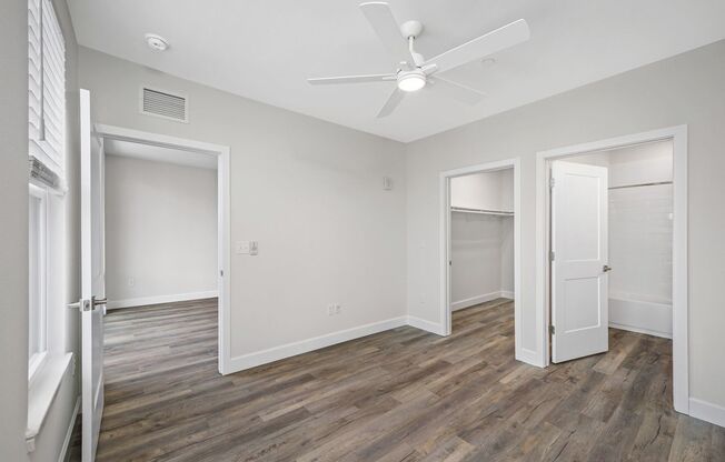 1 bed, 1 bath, 740 sqft, $2,325, Unit 19