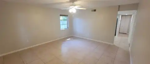 10597 101 AVE