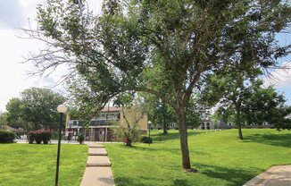 Raintree Apartments