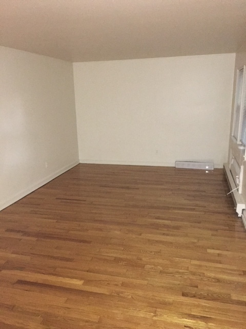 1 bed, 1 bath, $1,149, Unit 2228 W Allen Street - 4B