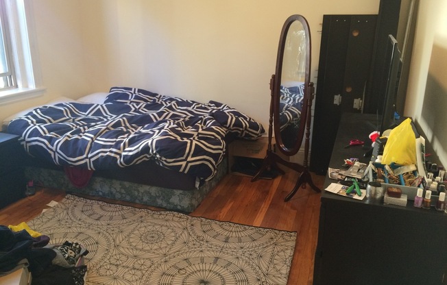 1 bed, 1 bath, 702 sqft, $2,250, Unit 02-033