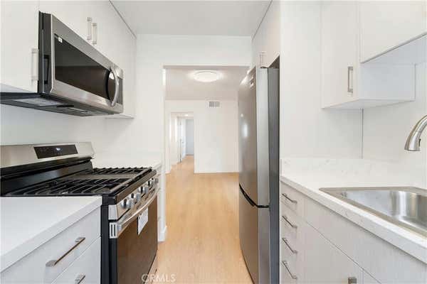 2 beds, 1 bath, 860 sqft, $2,500, Unit UNIT 62