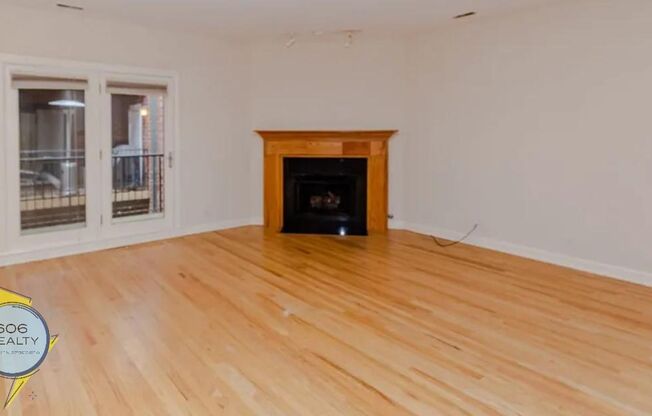 Remodeled Wrigleyville Apts!