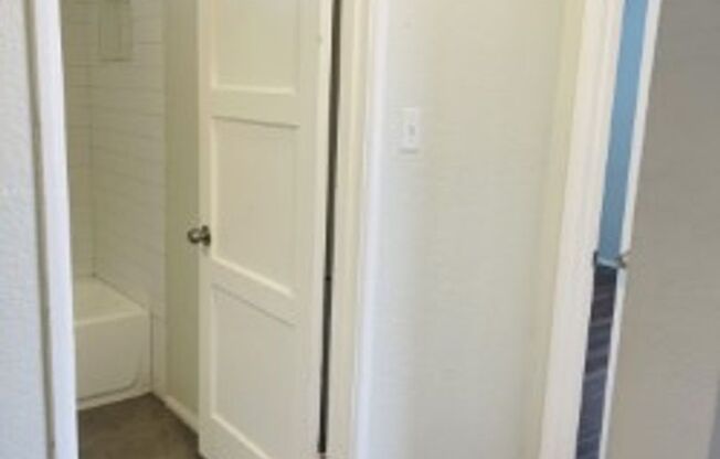 2455-2457 Cincinnati Ave