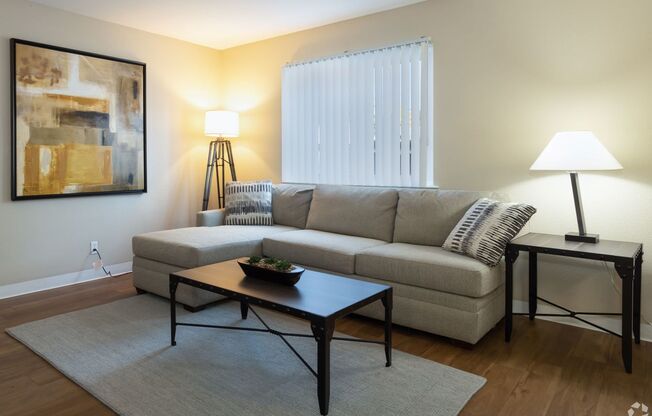 Acacia Apartments