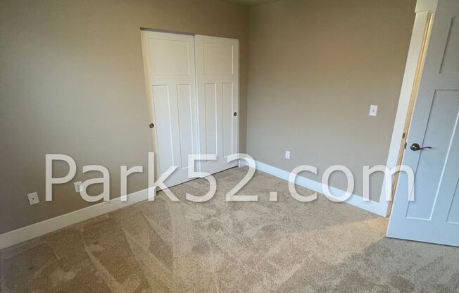 4 beds, 2.5 baths, $2,750