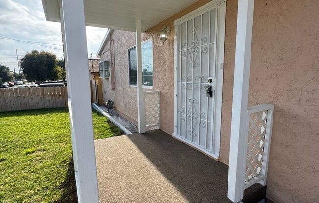 5 Bedroom, 3.5 Bath, Beautiful 1,856 SQ FT Renovated 2-Story Home!! Large Backyard, Front Yard & Fruit Trees!!