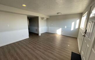 1 bed, 1 bath, $1,100, Unit Front