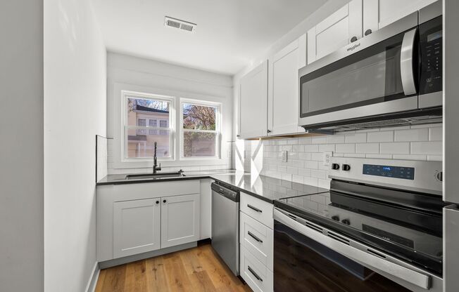 1515 W Northwest Blvd