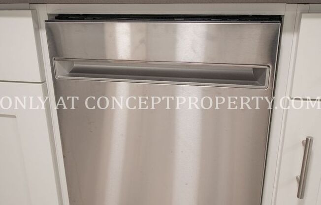 1 bed, 1 bath, 325 sqft, $1,299, Unit 1E