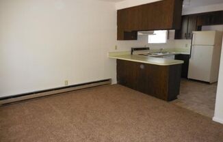 1 bed, 1 bath, 700 sqft, $795, Unit B