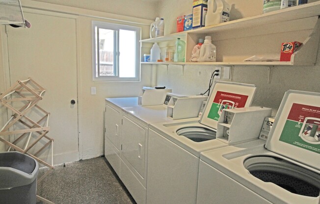 1 bed, 1 bath, $2,295, Unit 329 #A