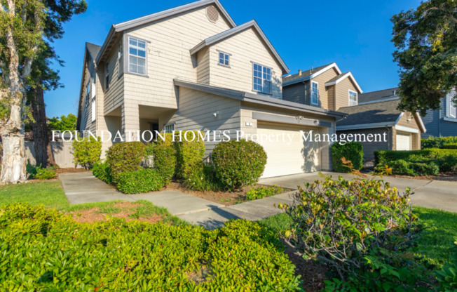 3 LAGOON CT