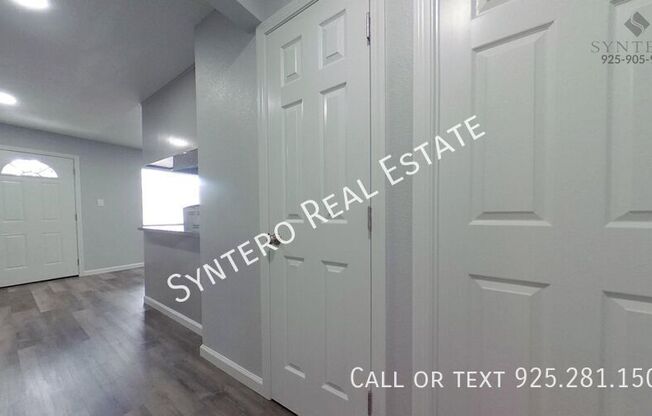 Glazier Dr 1524