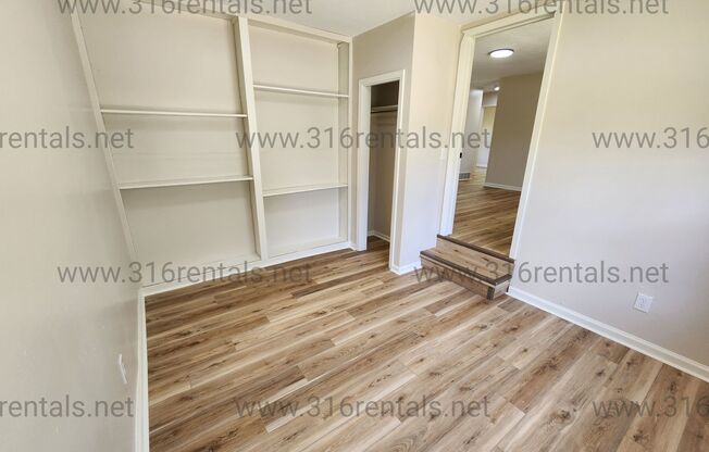 $1,250 - 3 bed 1 bath - Newly Renovated Single Family Home