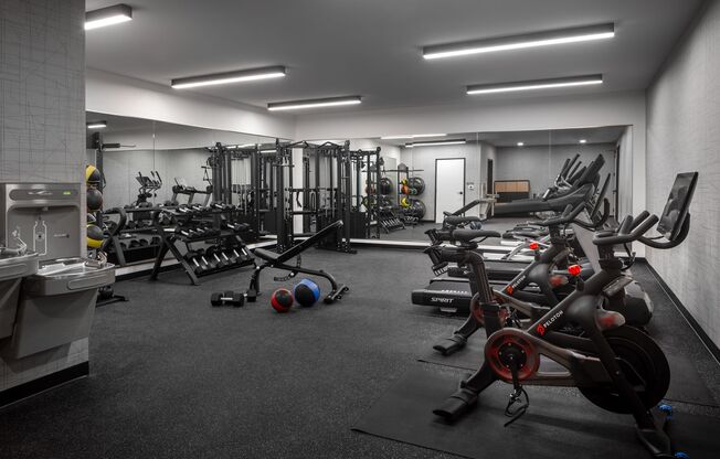 2 beds, 2 baths, 1,226 sqft, $2,050, Unit 520