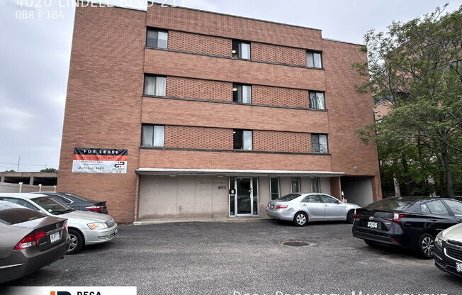 4020 LINDELL BLVD