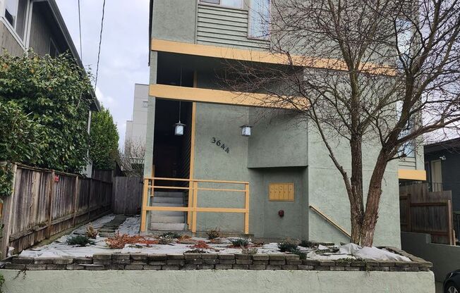 H036445Z -REF ( Sage Apartment )